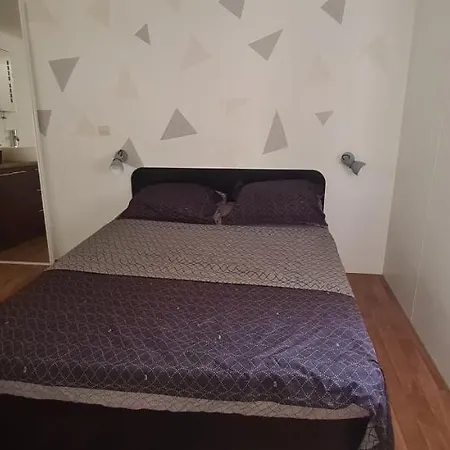 Prázdninový dům Charmant Mobil-home Proche Plage, Parking Gratuit